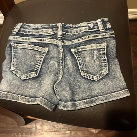 Shorts - Picture 2 of 2